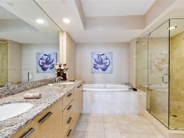 Apartment for rent  Unit #4606 - photo 7499437