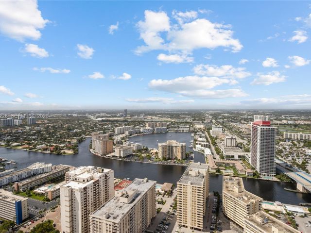 Apartment for rent  Unit #4606 - photo 7499442