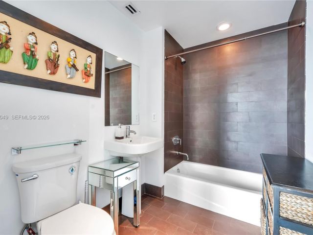 Apartment for rent  Unit #3306 - photo 7488371