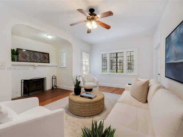 Home for sale at 311 Navarre Ave - photo 7531530