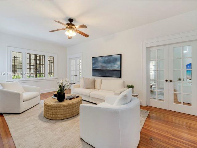 Home for sale at 311 Navarre Ave - photo 7531531