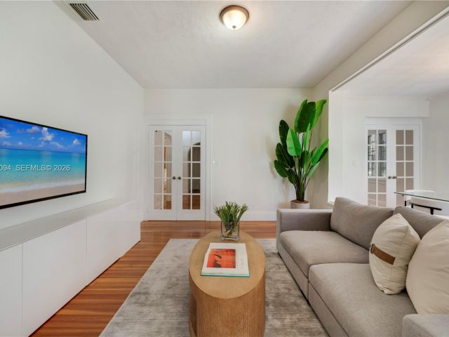 Home for sale at 311 Navarre Ave - photo 7531534