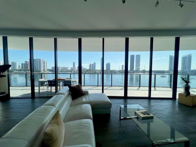 Apartment for rent  Unit #504 - photo 7523099