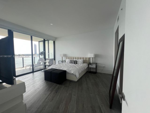 Apartment for rent  Unit #504 - photo 7523107