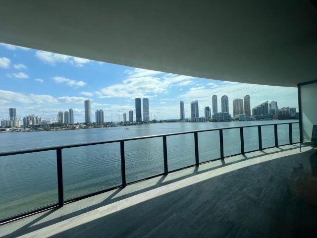 Apartment for rent  Unit #504 - photo 7523110