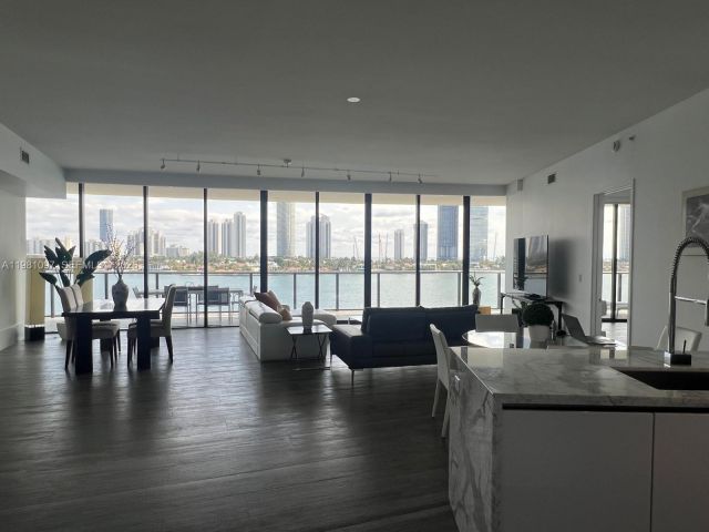 Apartment for rent  Unit #504 - photo 7523115