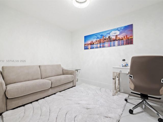 Apartment for rent  Unit #505 - photo 7489063