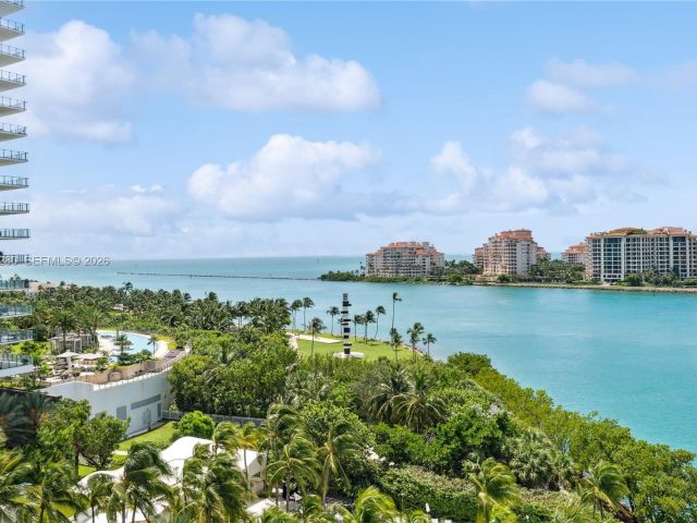 Apartment for rent  Unit #904 - photo 7509573