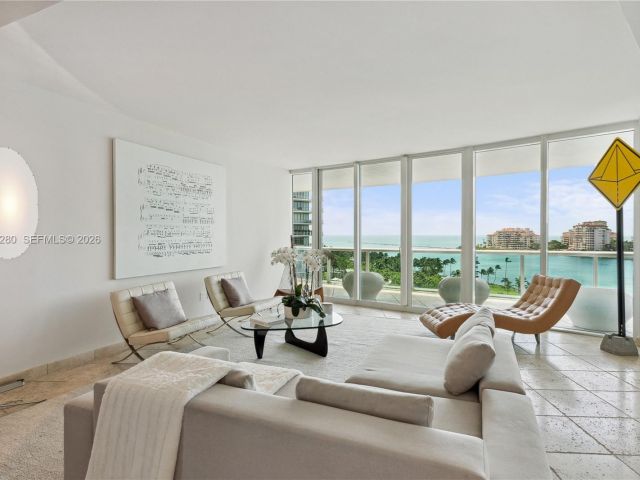 Apartment for rent  Unit #904 - photo 7509578