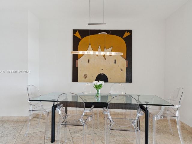 Apartment for rent  Unit #904 - photo 7509581