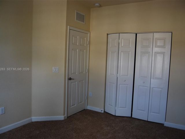 Home for rent at 8899 NW 98 AV 8899 - photo 7485259