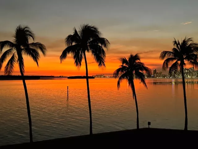 2-bedroom condo for sale in Fisher Island - 5222 Fisher Island Dr 5222 - MondialRealty