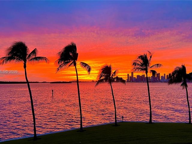 Apartment for sale  Unit #5222 - photo 7516810