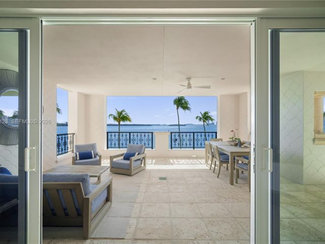 Apartment for sale  Unit #5222 - photo 7516824