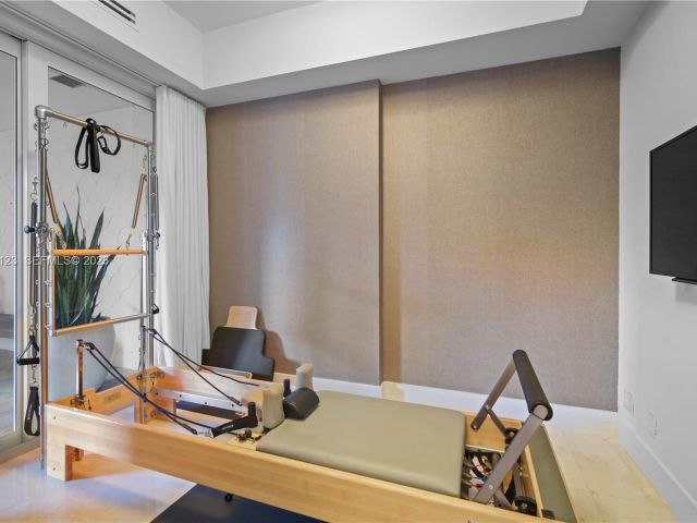 Apartment for sale  Unit #5222 - photo 7516829