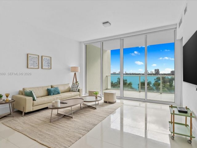 Apartment for rent  Unit #605 - photo 7494851