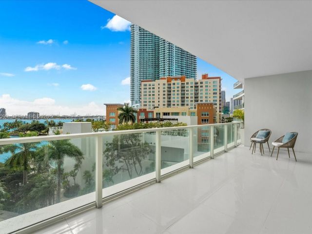 Apartment for rent  Unit #605 - photo 7494864