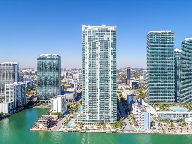 Apartment for sale  Unit #404 - photo 7491297