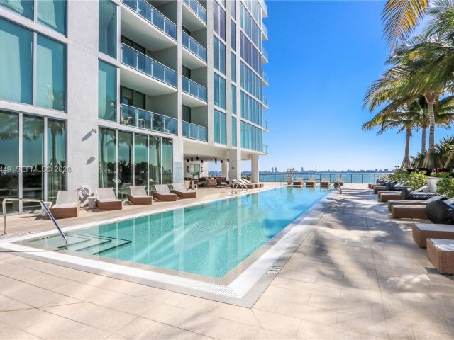 Apartment for sale  Unit #404 - photo 7491304