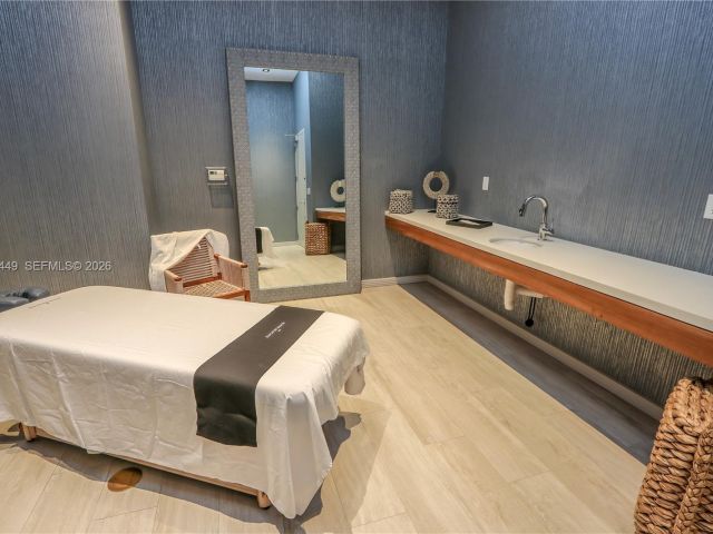 Apartment for sale  Unit #404 - photo 7491307