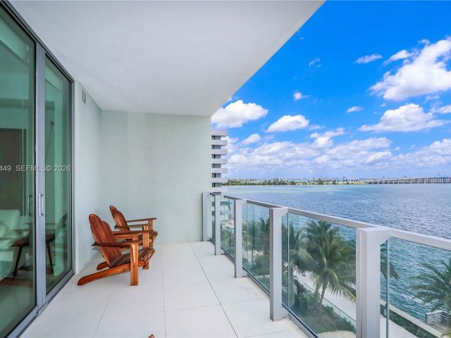 Apartment for sale  Unit #404 - photo 7491311