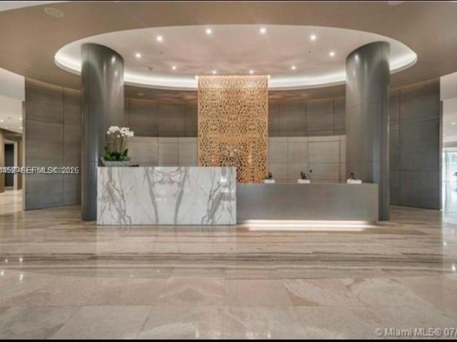 Apartment for rent  Unit #933 - photo 7507136