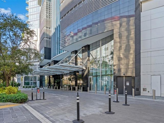 Apartment for sale  Unit #2200 - photo 7487964