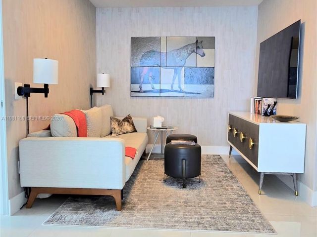 Apartment for sale  Unit #2504 - photo 7495641