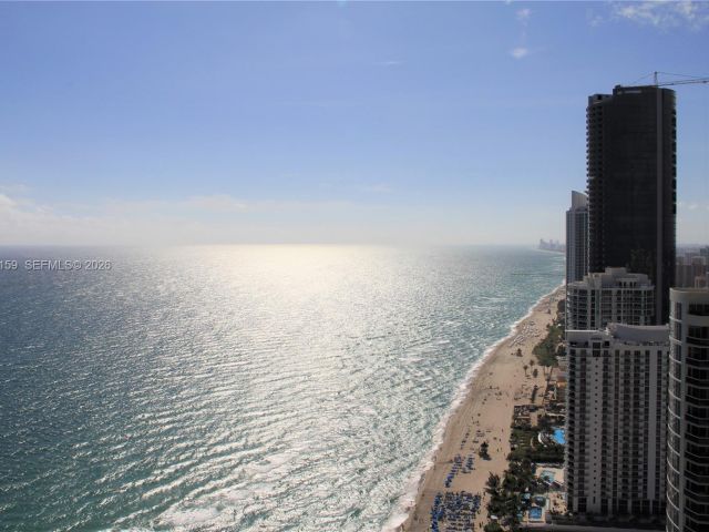 Apartment for sale  Unit #2504 - photo 7495649