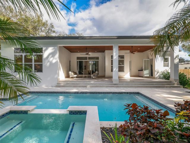 Home for sale at 11412 NE 8th Ave - photo 7484073