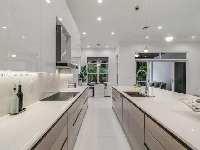 Home for sale at 11412 NE 8th Ave - photo 7484079