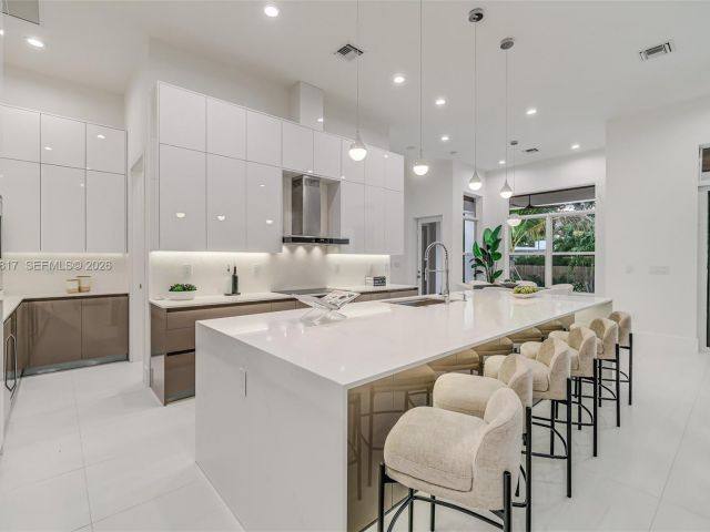 Home for sale at 11412 NE 8th Ave - photo 7484087