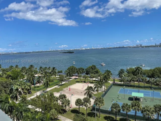2-bedroom condo for sale in Miami - 1750 N Bayshore Dr 2814 - MondialRealty
