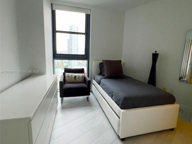 Apartment for rent  Unit #1606 - photo 7518965