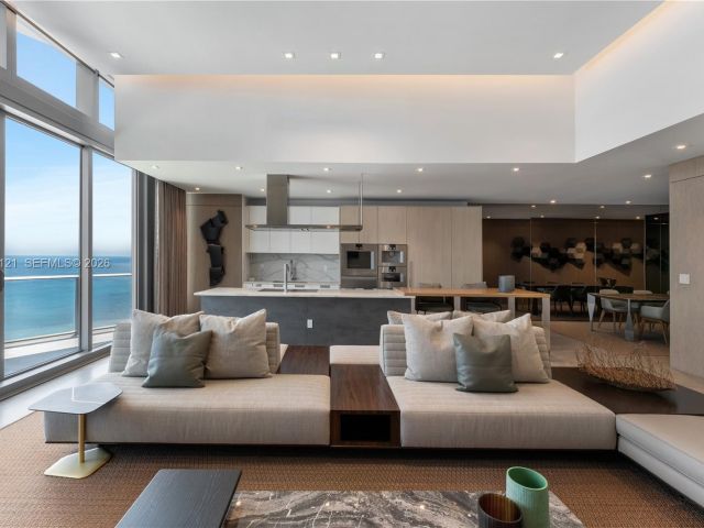 Apartment for rent  Unit #4802 - photo 7494563