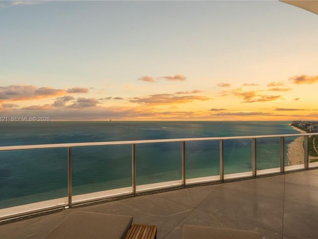 Apartment for rent  Unit #4802 - photo 7494571