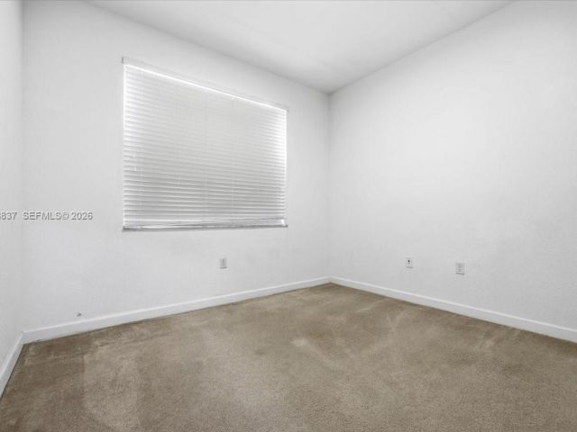 4-bedroom home for sale in Doral - 8730 NW 110th Ave - MondialRealty