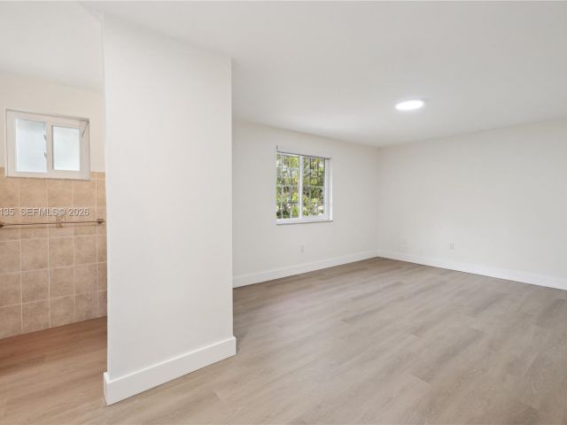 Home for rent at 15131 SW 58th St - photo 7466442