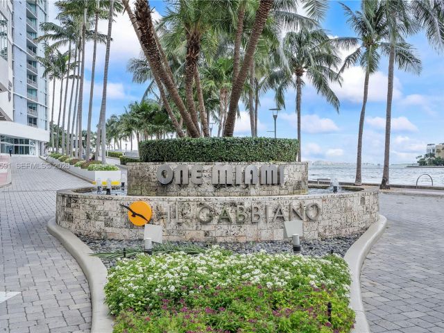 Apartment for sale  Unit #3721 - photo 7487173