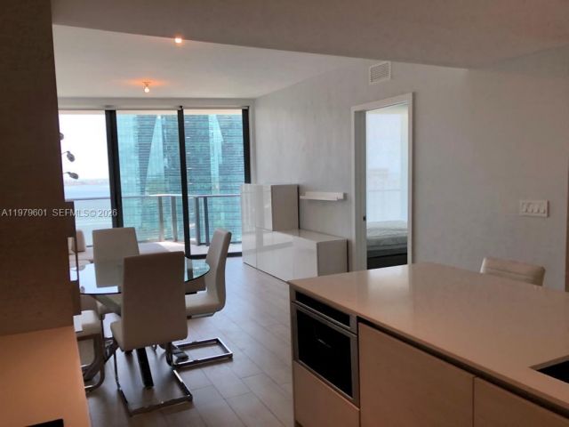 Apartment for sale  Unit #2704 - photo 7451786