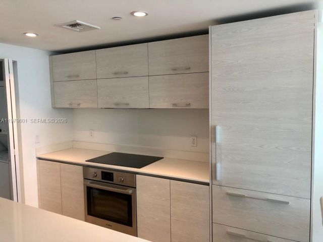 Apartment for sale  Unit #2704 - photo 7451790