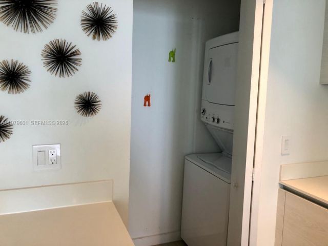 Apartment for sale  Unit #2704 - photo 7451792