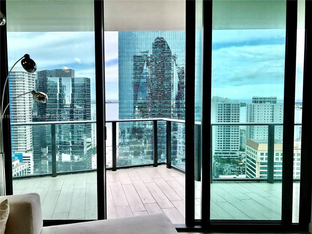 Apartment for sale  Unit #2704 - photo 7451798