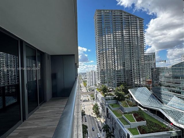 Apartment for rent  Unit #1906 - photo 7452580