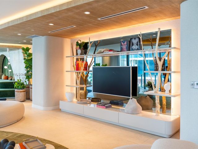 Apartment for rent  Unit #3603 - photo 7489139