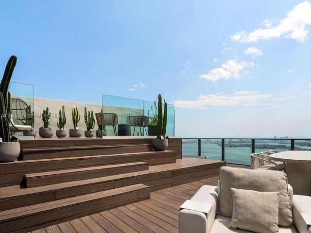 Apartment for rent  Unit #UPH5302 - photo 7494657