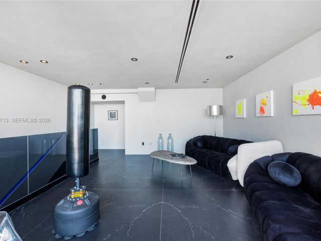 Apartment for rent  Unit #UPH5302 - photo 7494662