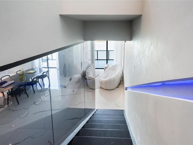 Apartment for rent  Unit #UPH5302 - photo 7494664