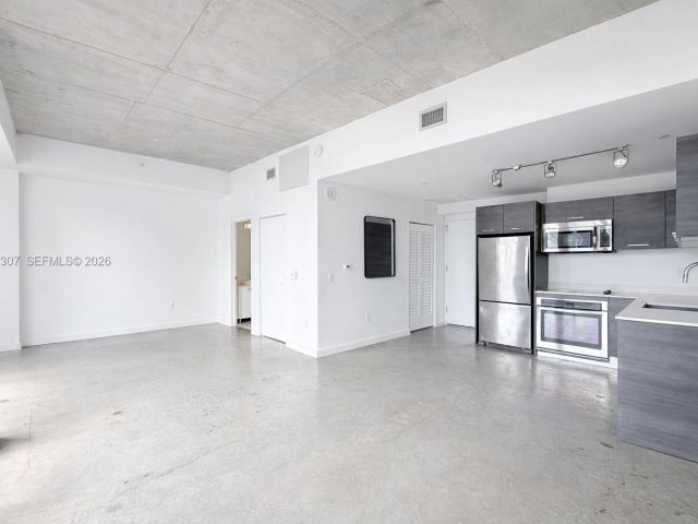 Apartment for rent  Unit #3007 - photo 7467764