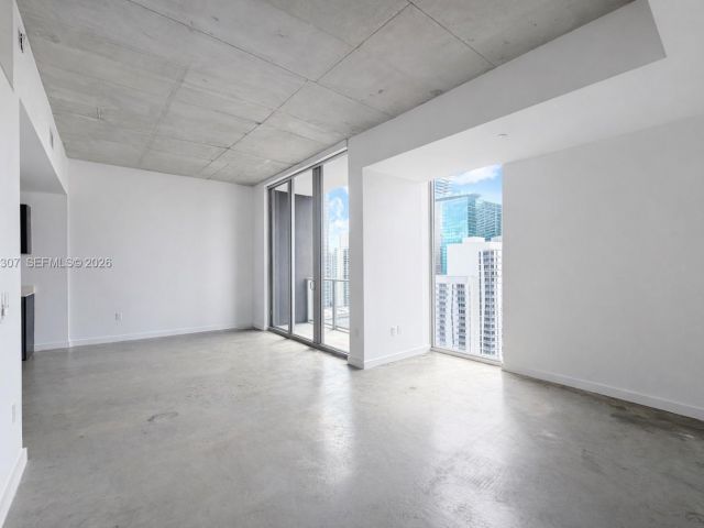 Apartment for rent  Unit #3007 - photo 7467765